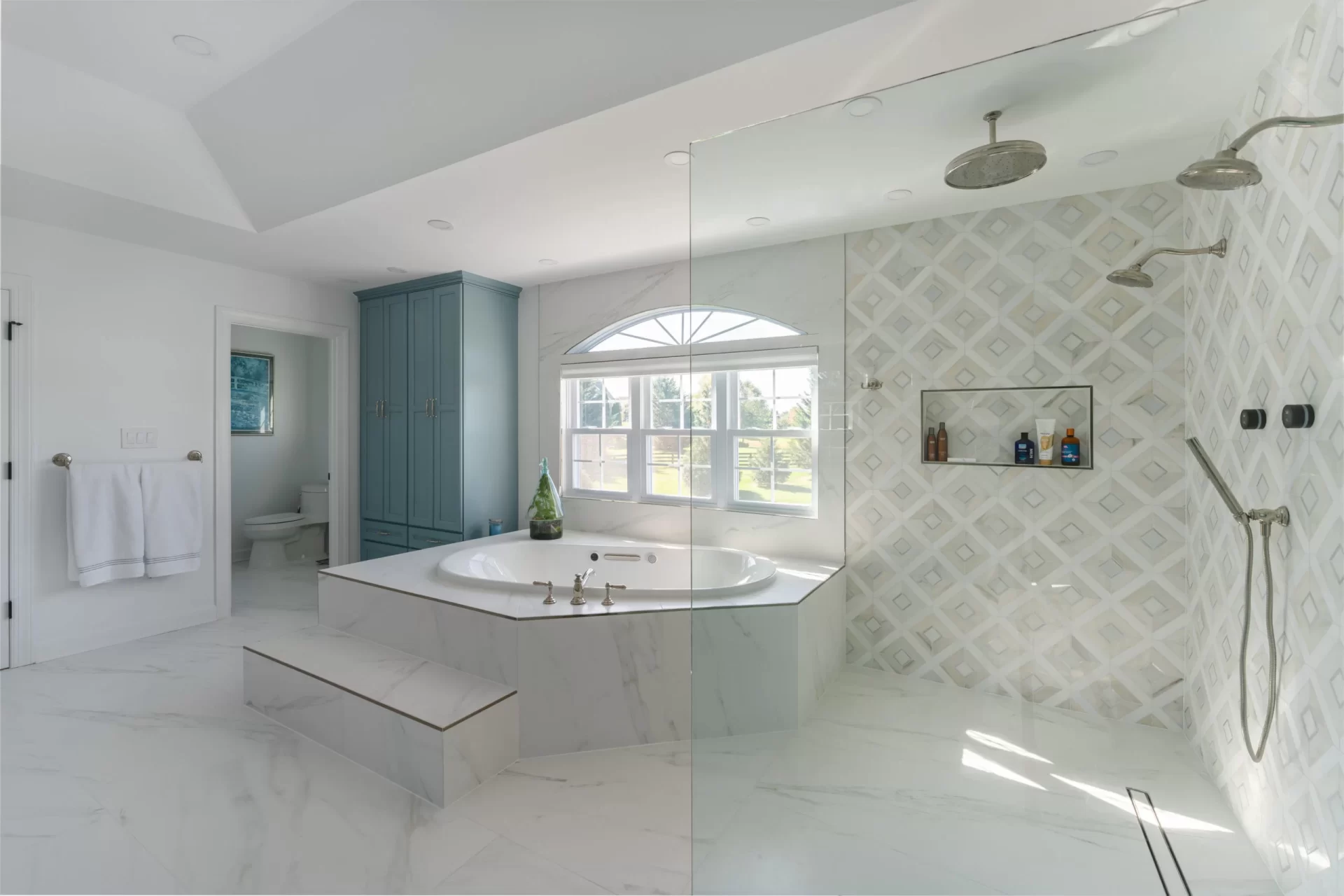 jacuzzi-bath-remodel