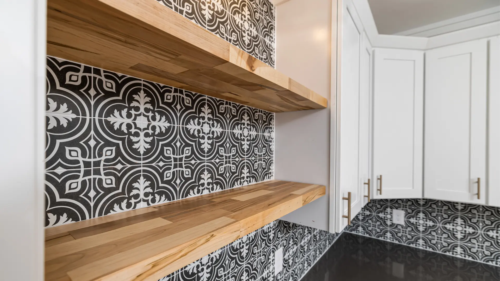 word1| %focuskw%| %page%|%sitename% Elegant-Pattern-for-Kitchen-Backsplash