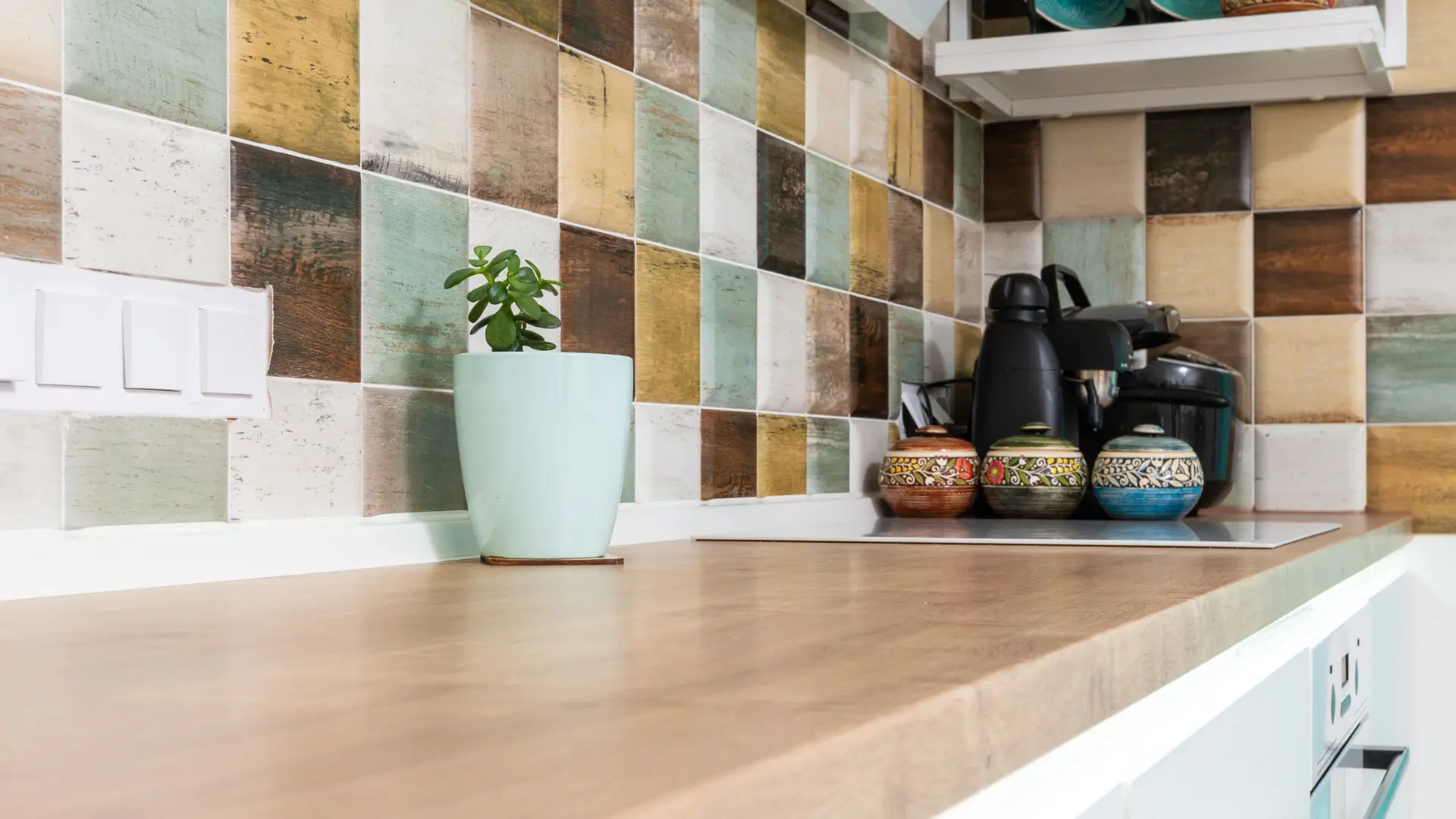 word1| %focuskw%| %page%|%sitename% Mosaic-Kitchen-Backsplash-with-Elegant-Kitchen-and-Bath