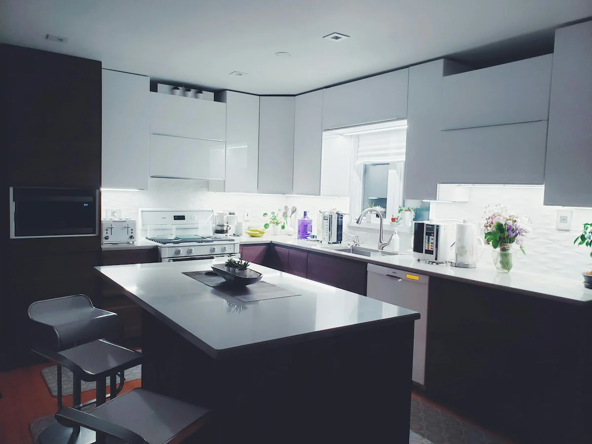 Small And Useful Kitchen Design For A Small House