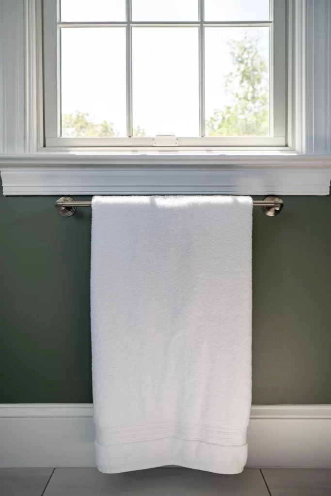 Granite-bathroom-vanity-Snickersville-Turnpike