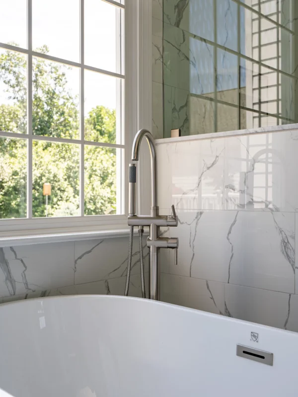 Return-on-investment-bathroom-remodel-Snickersville